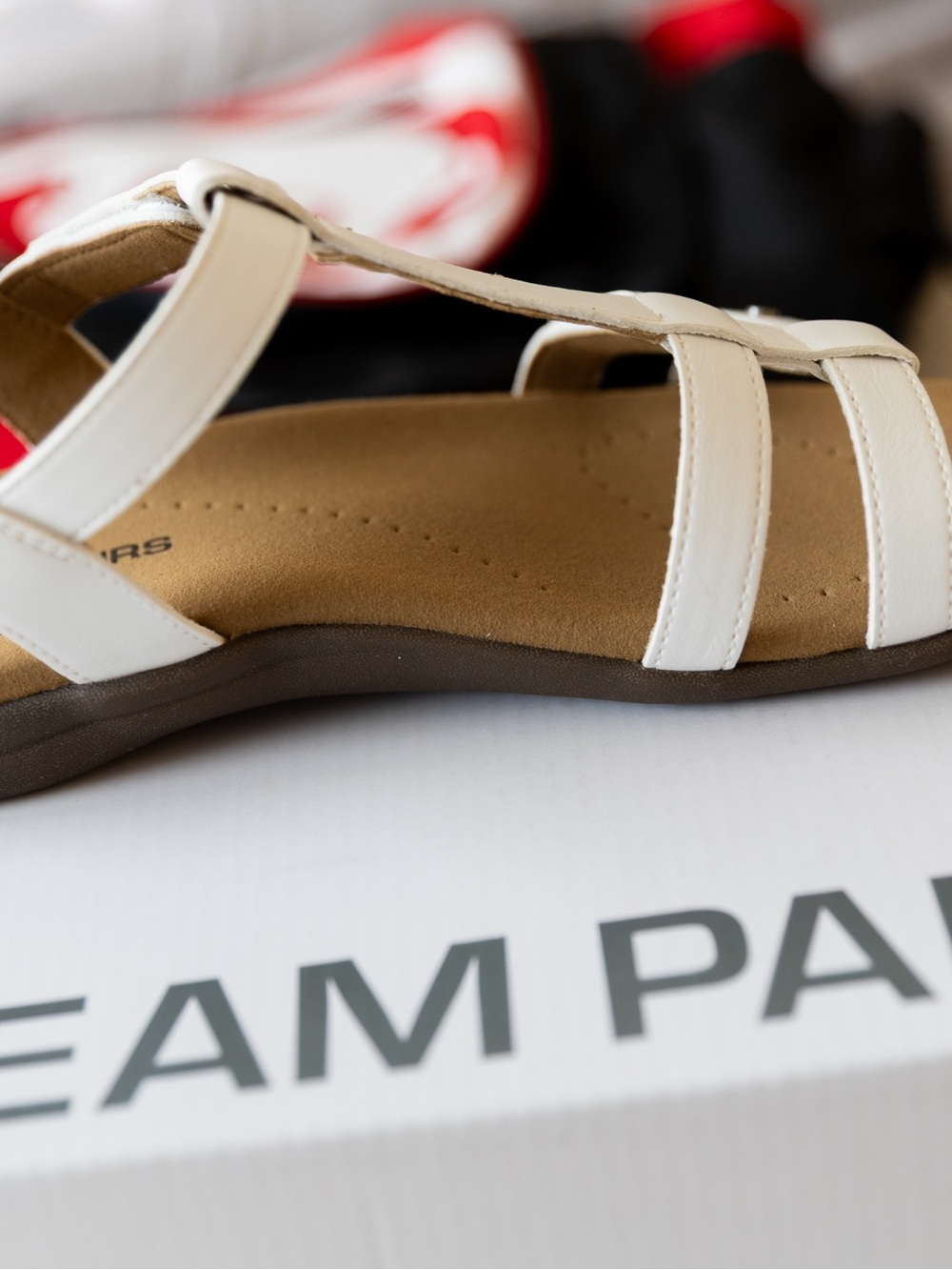 Dream Pairs White Strappy T‑Bar Comfort Sandal